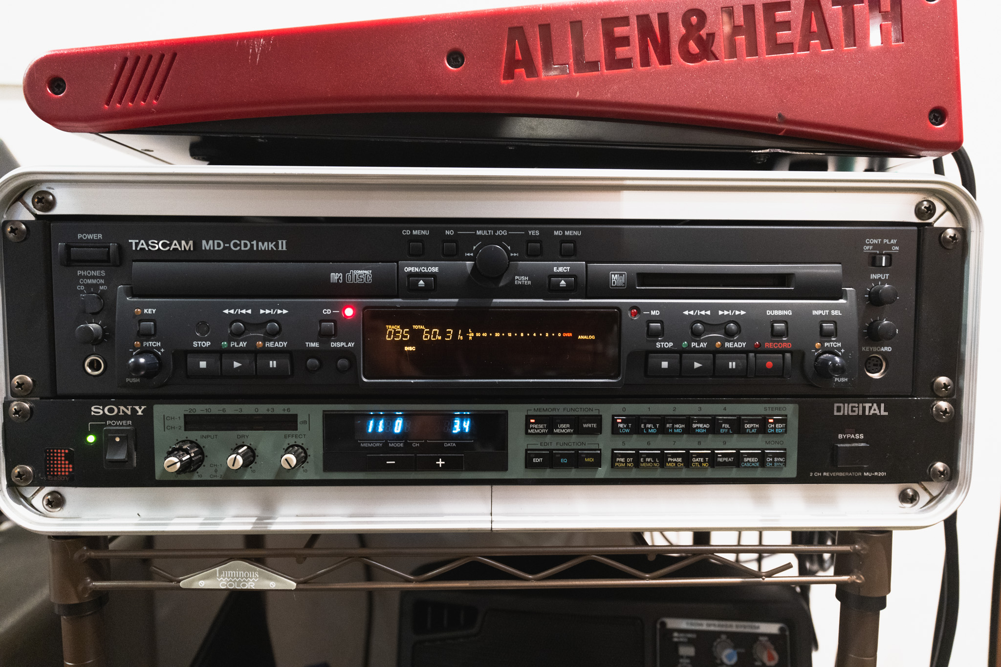 ボーカルリヴァーブSONY MU-R201